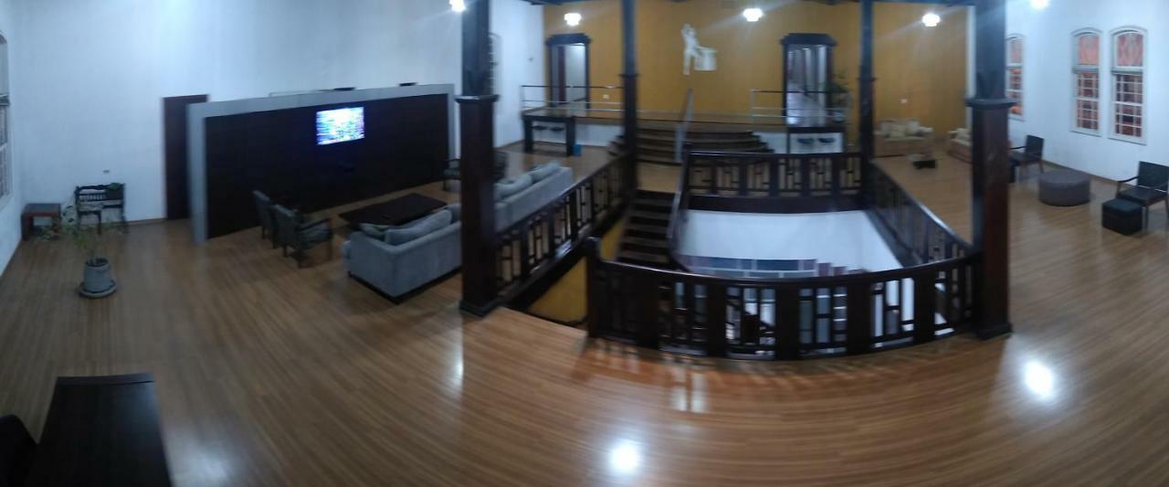 Hara Palace Hotel Curitiba Esterno foto